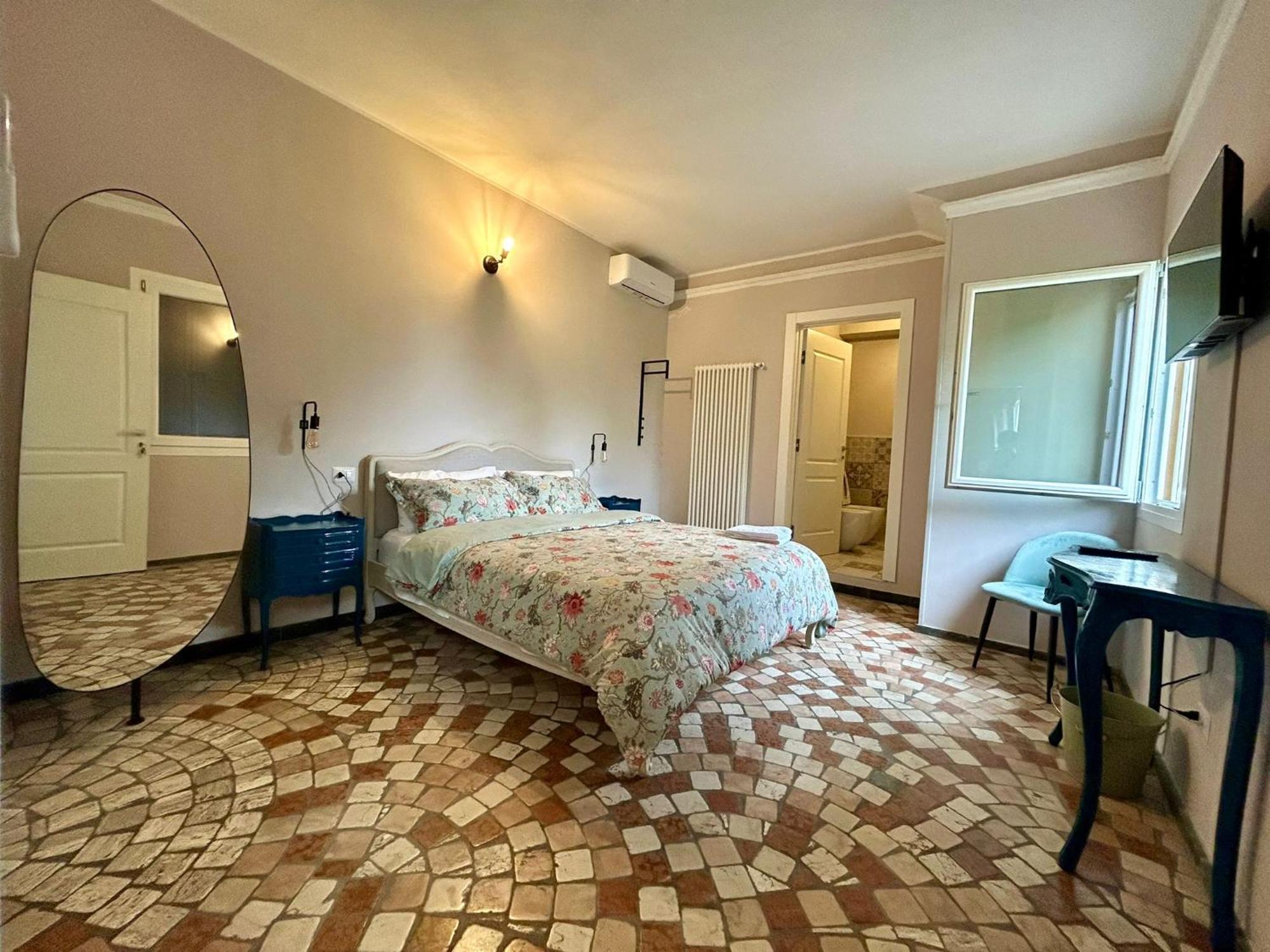 Al Civico 73 Bed and Breakfast Carpi Værelse billede
